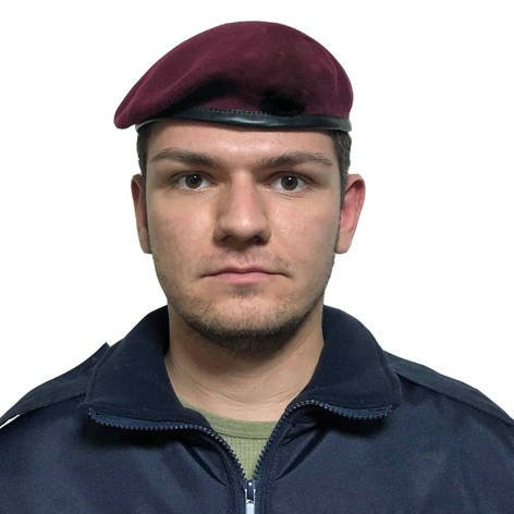 Burgundy leather beret Clearance