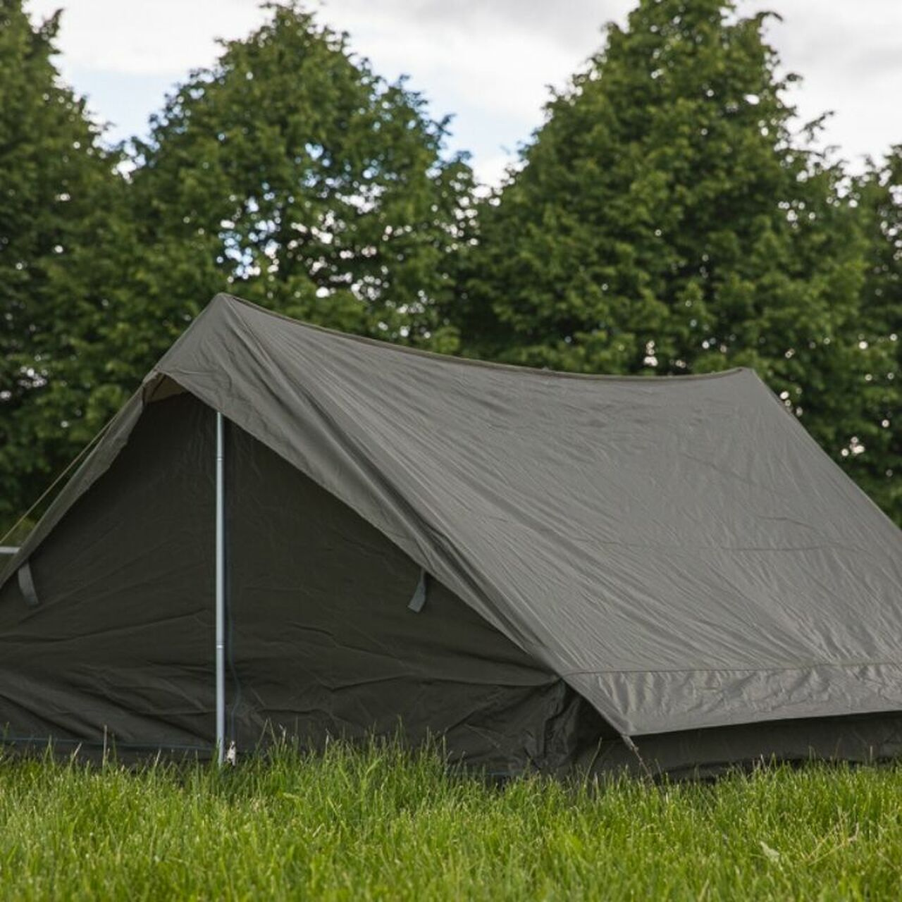 TENT 2 PERSONS Olive Green French Military Surplus F1 LIKE NEW