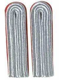 German WWII Luftwaffe Red Epaulets Officer LT