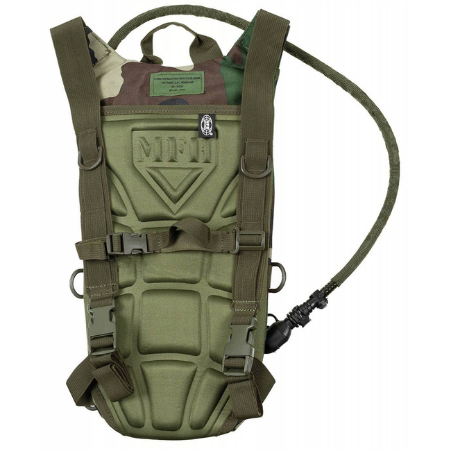 HYDRATION BACKPACK WITH TPU BLADDER - EXTREME - 2.5 L - MFH - WOODLAND