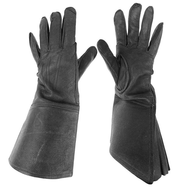 LEATHER GLOVES - MUSKETEER TYPE - ROMANIAN ARMY SURPLUS - LIKE NEW