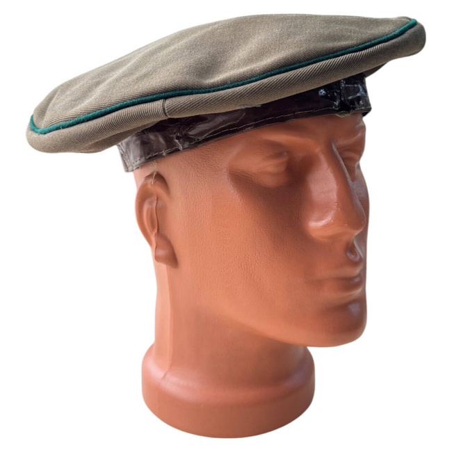 RARE OFFICERS BERET - MOUNTAIN HUNTERS - ROMANIAN ARMY MILITARY SURPLUS - GREEN WITH BROWN/BLACK BAND - IN GOOD CONDITION