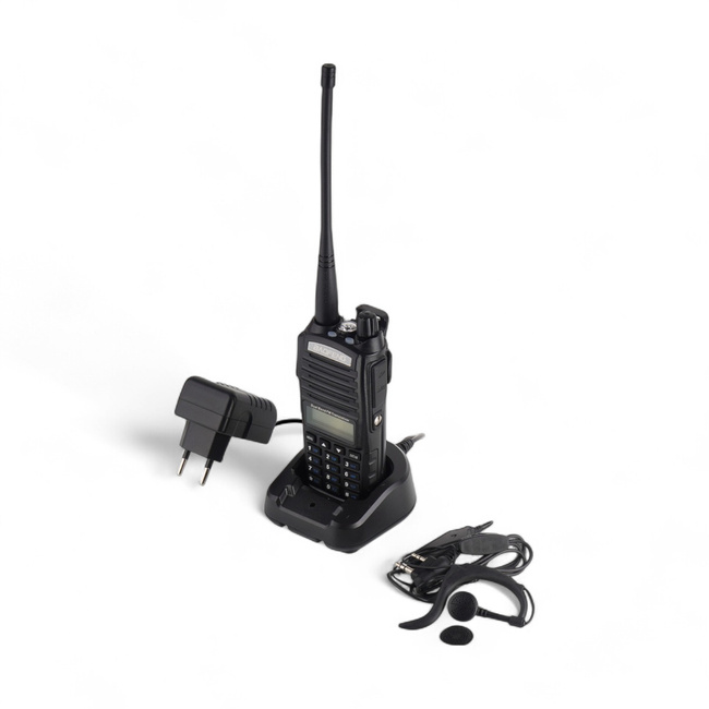 BaoFeng Radio Station - UV-82 HTQ USB-C 5W 2800 mAh