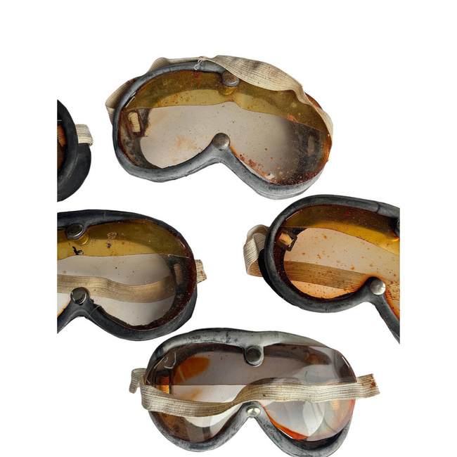 PROTECTIVE GOGGLES - ROMANIAN ARMY MILITARY SURPLUS - RANDOM COLORS - USED