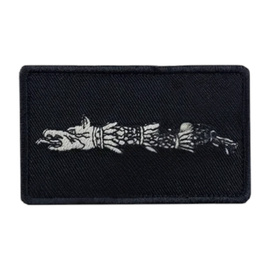 Ecuson Lupul Dacic cu aplicare Velcro (cu scai) - 9,5x6,5 cm - brodat pe suport negru cu contur negru