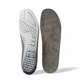 Insulated thermoformed insoles for winter footwear with aluminum foil