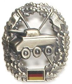 GENUINE GERMAN ARMY METAL BERET BADGE ´PANZERAUFKLÄRUNG´