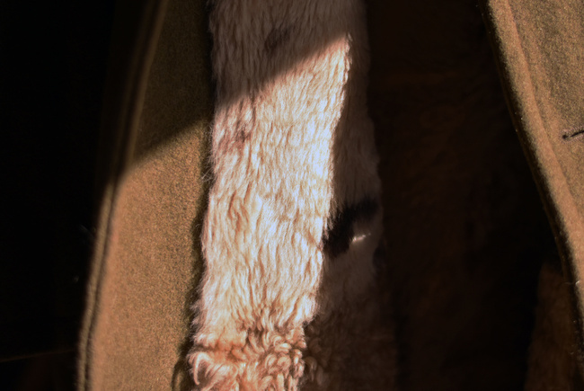 WINTER COAT, LONG, MADE OF WOOL, WITH FUR COLLAR, OLIVE GREEN - MILITARY SURPLUS FROM ROMANIAN ARMY - LIKE NEW