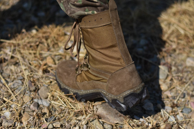 Coyote Bison Boots