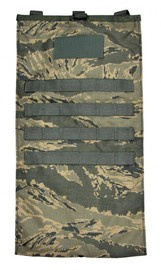 US HYDRATION PACK BAG + HYDRATION RESERVOIR 3 L - ABU CAMO - LIKE NEW