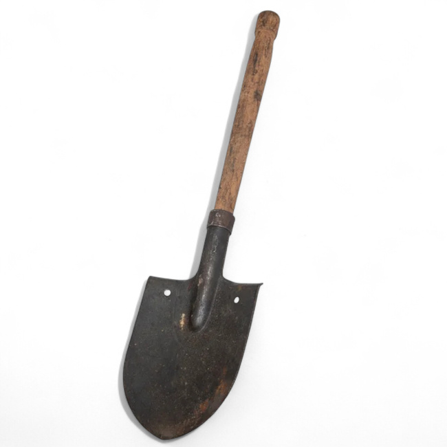 Infantry spade, Romanian Army Surplus - In Good Condition