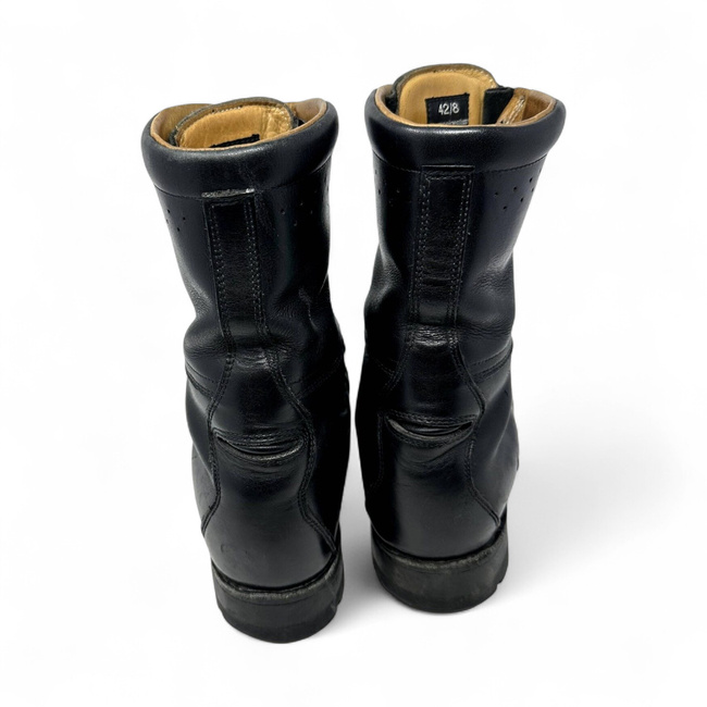 Combat Boots With Lining – Replaced Sole – Austrian Army Military Surplus – Black – Used