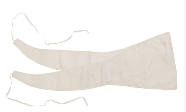 GERMAN OFF-WHITE FLANNEL TRUSS LIKE NEW