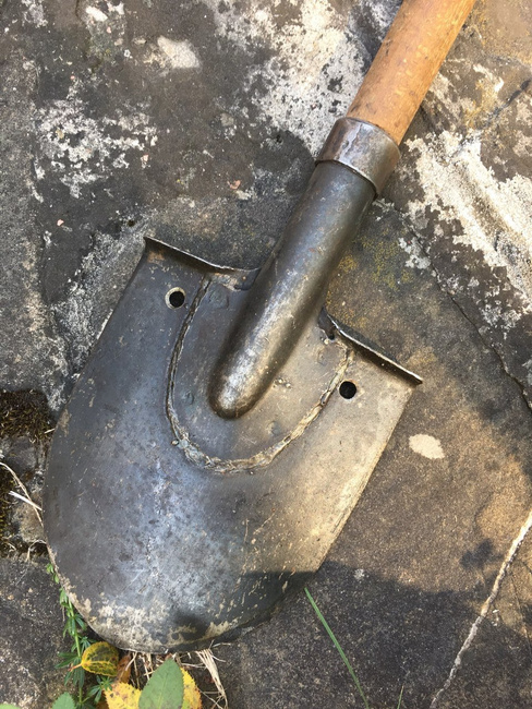 Infantry spade, Romanian Army Surplus - In Good Condition