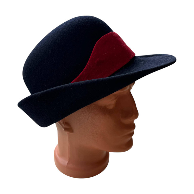 WOOLEN HAT - NAVY BLUE WITH RED STRIPE - ROMANIAN ARMY MILITARY SURPLUS - LIKE NEW