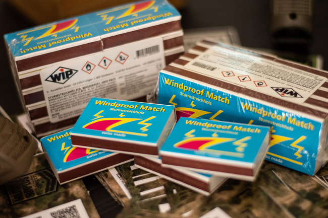 Windproof Storm Matches (20)