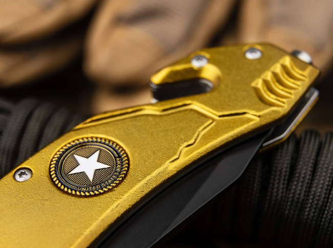 KNIFE WITH ASSISTED OPENER ARMY RESCUE - MAGNUM BY BOKER