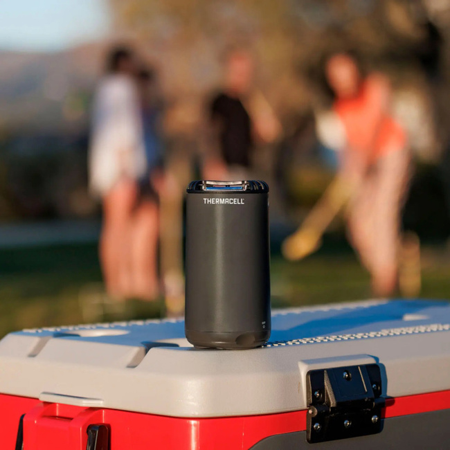 PORTABLE ANTI-MOSQUITO DEVICE - MRPSB HALO MINI PATIO SHIELD - BLACK (GRAPHITE) -THERMACELL