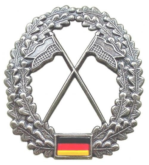 GENUINE GERMAN METAL BERET BADGE ´HEERESAUFKLÄRER´