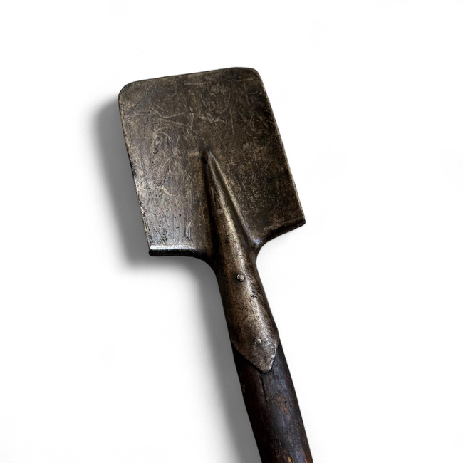 SMALL MILITARY INFANTRY SHOVEL - ROMANIAN ARMY SURPLUS - USED