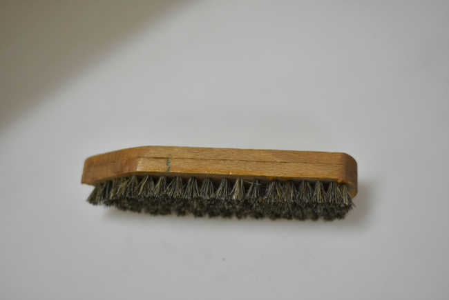 MILITARY BRUSH WITH NATURAL BRISTLES - MILITARY SURPLUS ROMANIAN ARMY