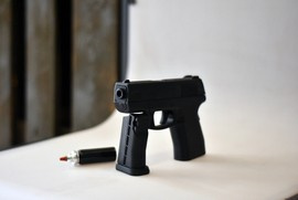 Gas Pepper Spray pistol Razor Gun PMG-37