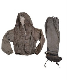 GAS PROTECTION SUIT (2 PIECES) - MILITARY SURPLUS FROM THE EAST GERMAN ARMY - USED