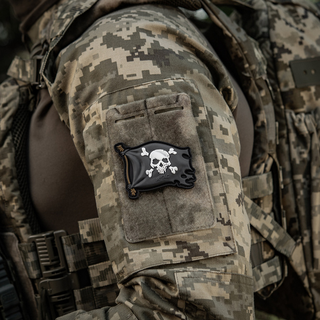 PATCH JOLLY ROGER PVC - BLACK - M-TAC