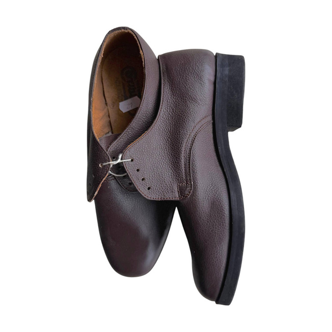 LEATHER SHOES - BURGUNDY - ROMANIAN ARMY MILITARY SURPLUS - IN GOOD CONDITION