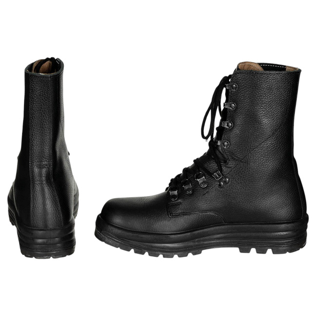 COMBAT BOOTS - M 95 - SWISS ARMY MILITARY SURPLUS - BLACK - USED