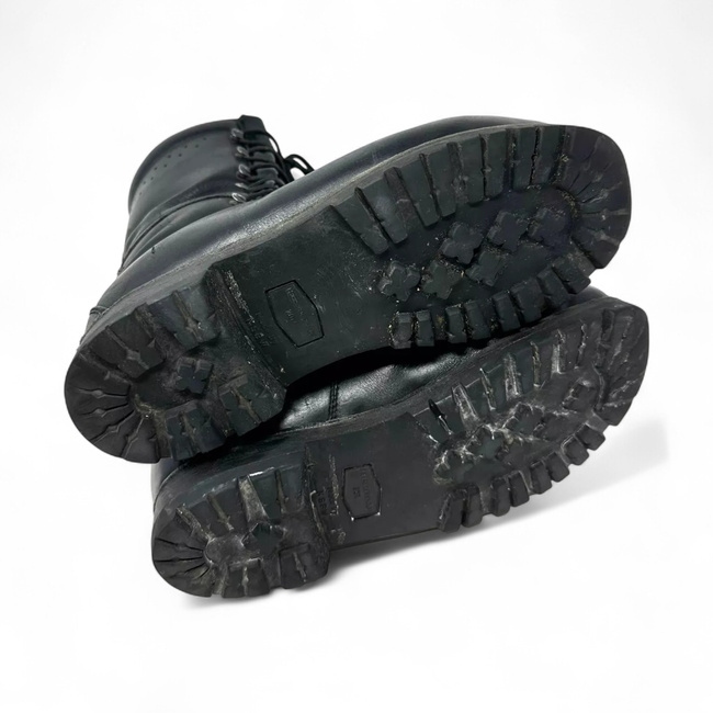 Combat Boots With Lining – Replaced Sole – Austrian Army Military Surplus – Black – Used