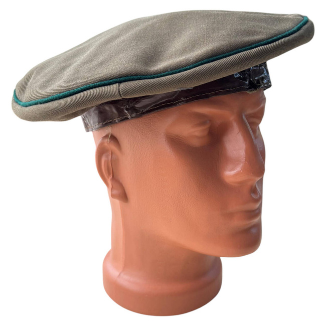 RARE OFFICERS BERET - MOUNTAIN HUNTERS - ROMANIAN ARMY MILITARY SURPLUS - GREEN WITH BROWN/BLACK BAND - IN GOOD CONDITION