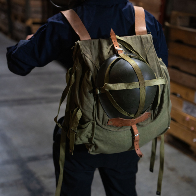 Military Rucksack- Cold War Romanian army (Canvas) - vintage rare - OD Green - Like new