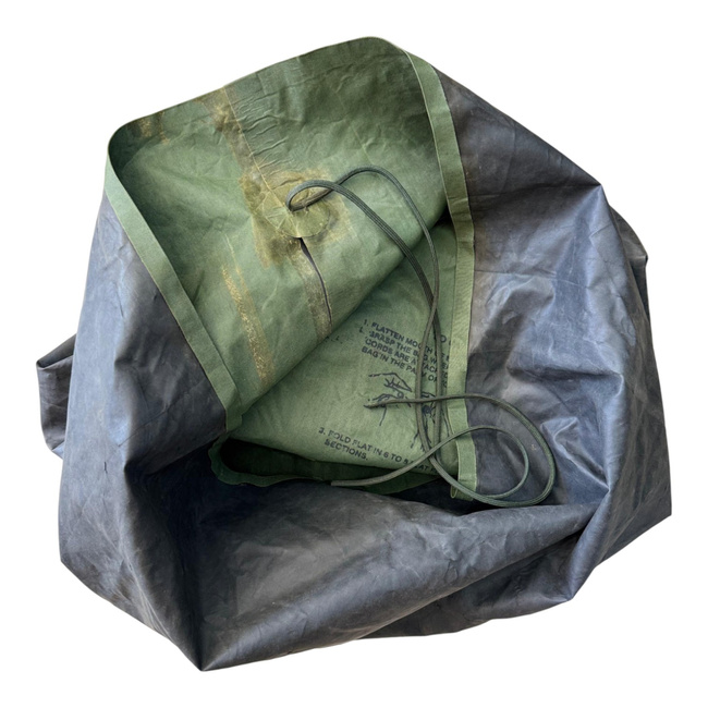 Waterproof laundry bag - 40 cm x 76 cm - US Army surplus - OD green - Used - Defective 