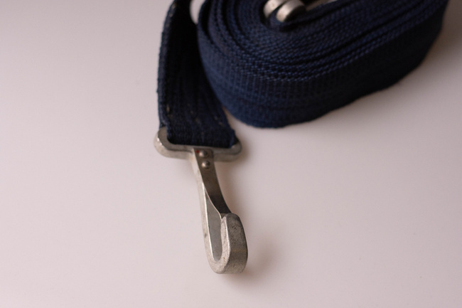 PARACHUTE CORD, WEBBING - MILITARY SURPLUS ROMANIAN ARMY - BLUE - IN GOOD CONDITION