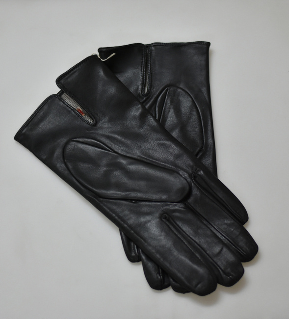 WOMEN'S LEATHER GLOVES - BLACK - MILITARY SURPLUS ROMANIAN ARMY - LIKE NEW