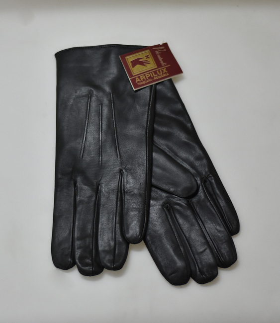 WOMEN S LEATHER GLOVES - BLACK - MILITARY SURPLUS ROMANIAN ARMY - LIKE NEW