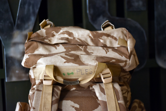 LARGE MILITARY COMBAT BACKPACK WITH POCKET, DETACHABLE OUTER POUCH - CONDOR - 90L - ROMANIAN ARMY MILITARY SURPLUS - DESERT CAMOUFLAGE - IN GOOD CONDITION