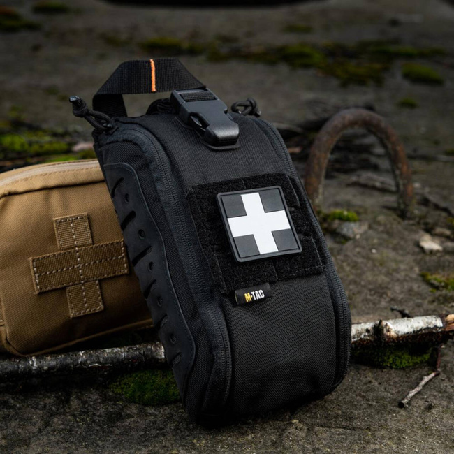 MEDIC CROSS SQUARE PVC PATCH - BLACK/GREY - M-TAC