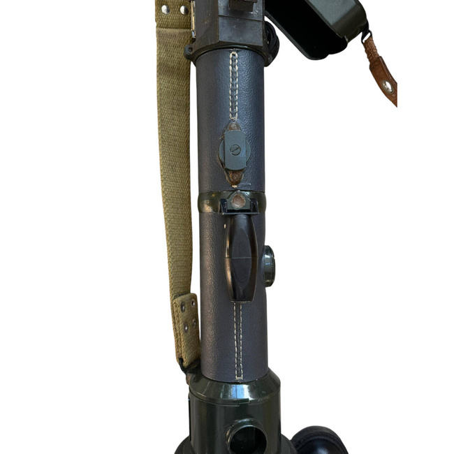 STEREOSCOPIC RANGEFINDER WITH METAL CARRYING CASE, MEASURING BAR AND TRIPOD - WWII - AUTHENTIC ROMAN MILITARY SURPLUS - DECO/GOOD CONDITION