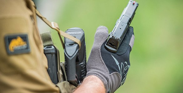 ALL ROUND TACTICAL GLOVES® - Helikon-Tex® - COYOTE/ADAPTIVE GREEN