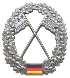 GENUINE GERMAN METAL BERET BADGE ´HEERESAUFKLÄRER´