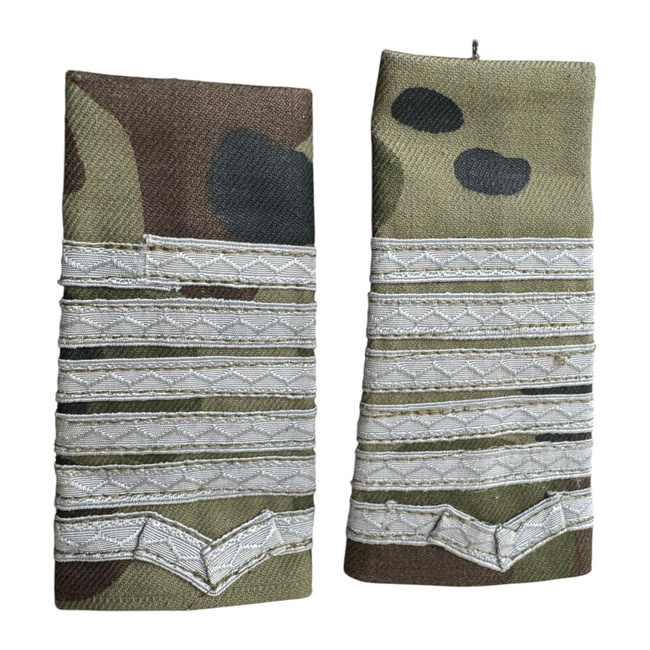 RANKS MILITARY FOREMEN, LAND FORCES - CHIEF MILITARY FOREMAN WITHOUT RANK INSIGNIA - COMBAT - ROMANIAN ARMY MILITARY SURPLUS - IN GOOD CONDITION