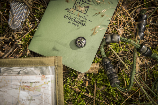 BUTTON COMPASS - SMALL - BLACK - HELIKON