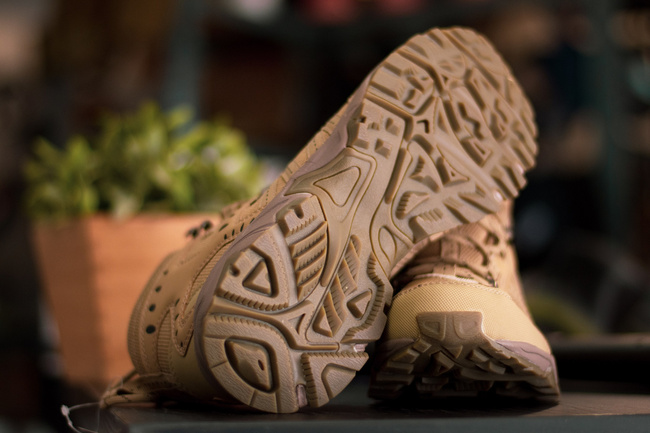 COMBAT BOOTS -  "TACTICAL" - MFH® Professional - COYOTE TAN