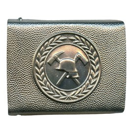 GDR FIRE BRIGADE BELT BUCKLE - MILITARY SURPLUS FROM EAST GERMAN ARMY - IN GOOD CONDITION