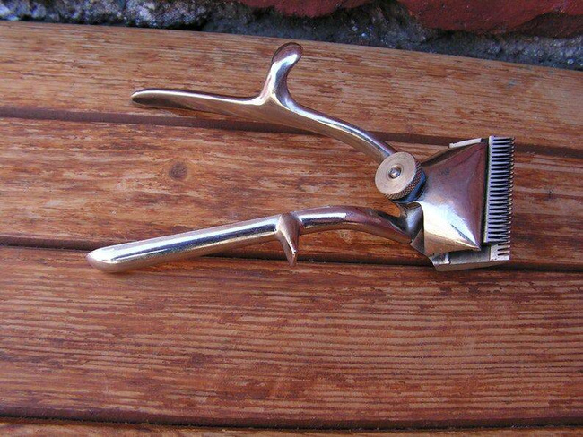 STRELA MANUAL TRIMMER - GENUINE MILITARY SURPLUS ROMANIAN ARMY - LIKE NEW