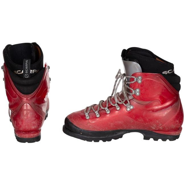 SKI BOOTS - SCARPA - MILITARY SURPLUS - RED - USED