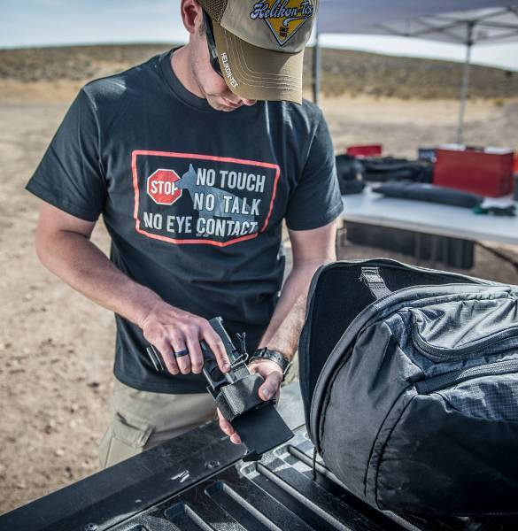 T-SHIRT (K9 - NO TOUCH) - HELIKON