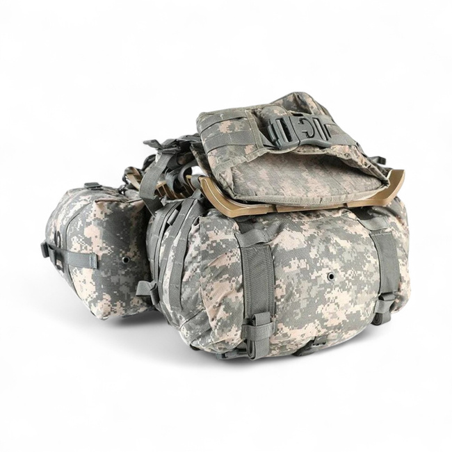 Molle II backpack with external metal frame - US Army Military Surplus - ACU Camouflage - Used